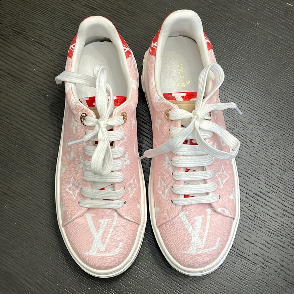 Louis Vuitton Sneakers